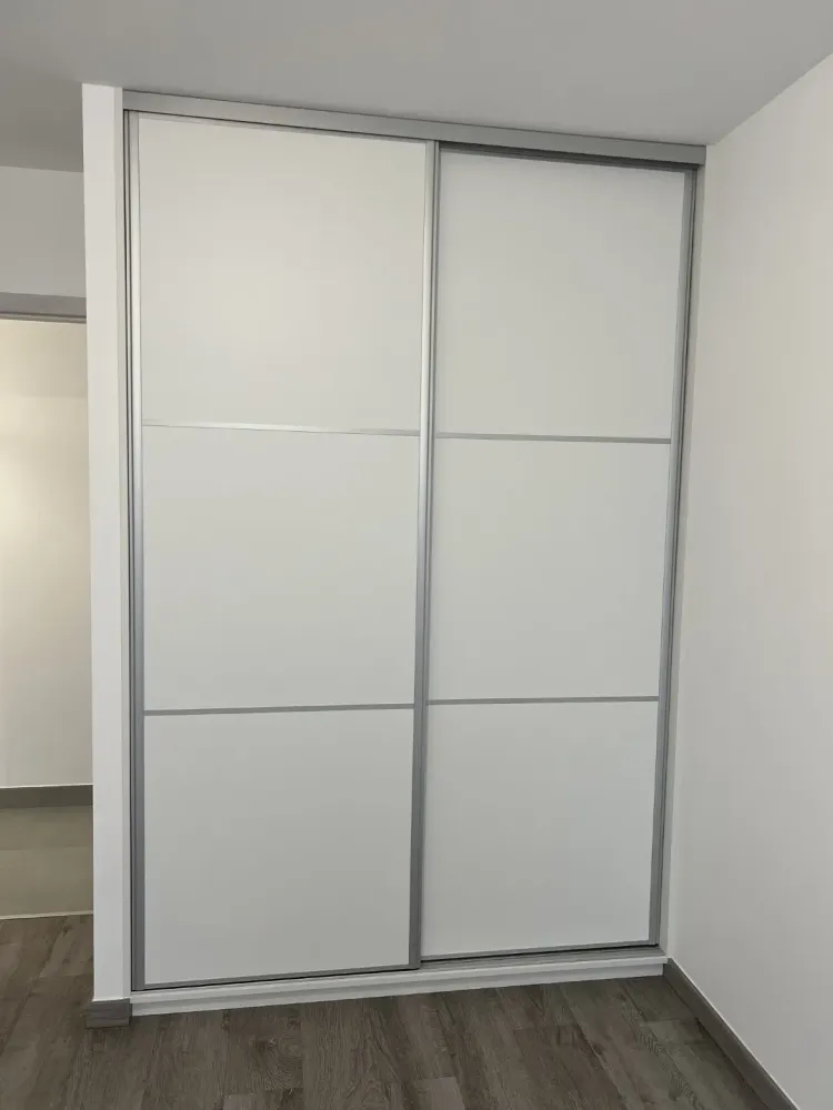 placard (31)