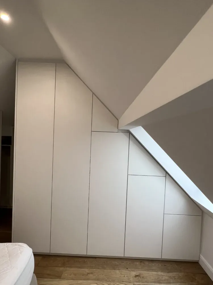 Placard sous pente à Hettange-Grande